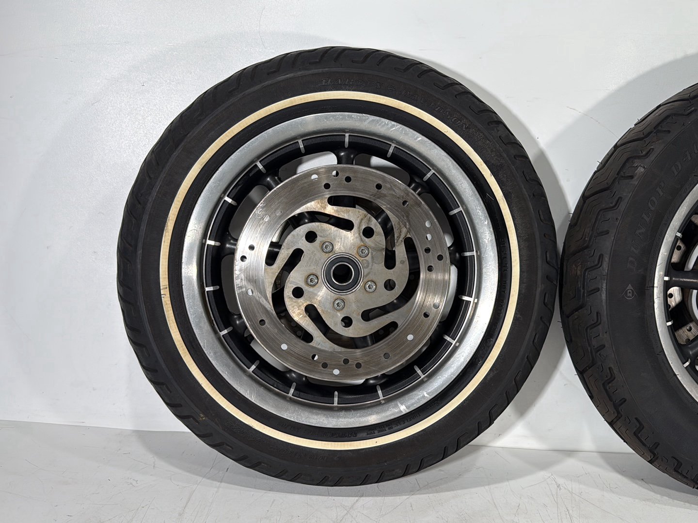 1999 - 2006 Harley-Davidson Touring Electra Glide Classic Front & Rear Wheel Rim Tire 43402-00B