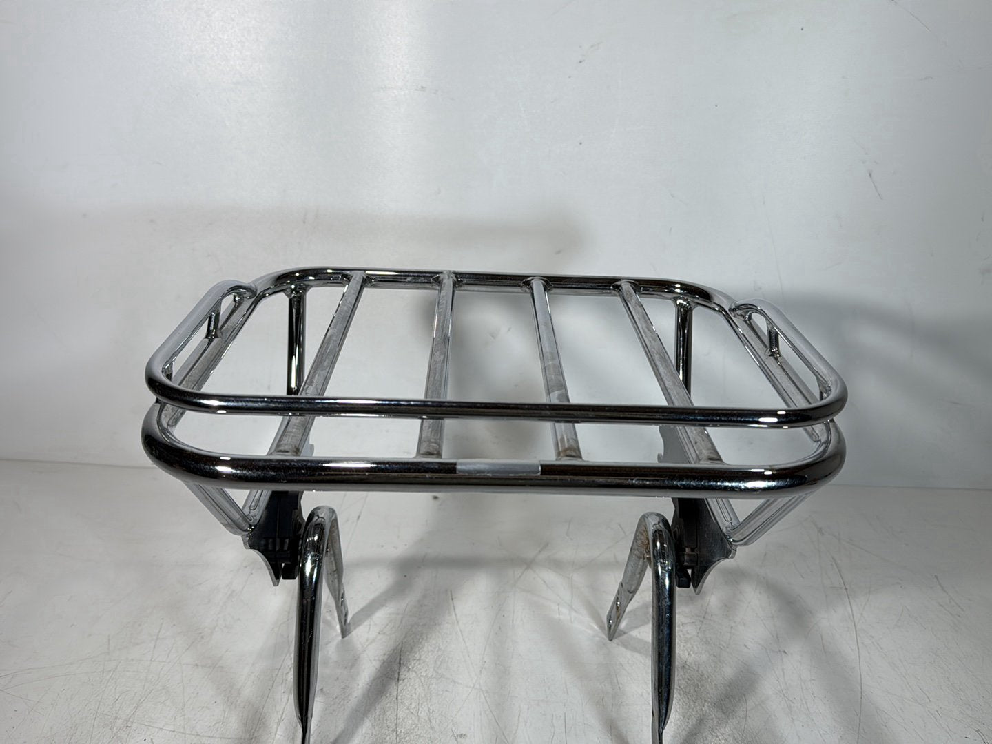 08 Harley Touring Electra Glide Ultra Rear Back Luggage Rack Storage Baggage Bar