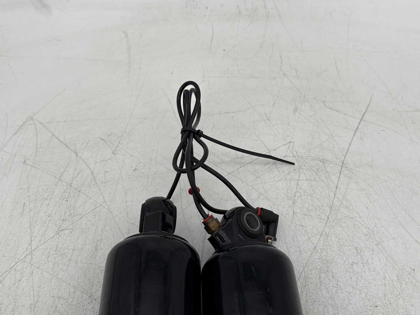 2006 Harley Electra Glide Touring Classic FLHTCI OEM Rear Left Right Shock Absorbers