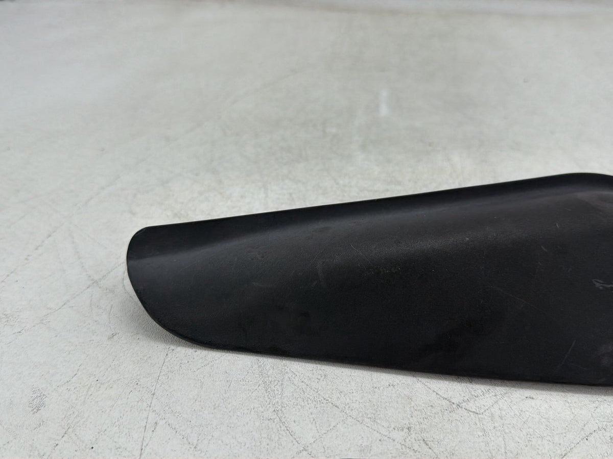 2011 Harley Electra Glide Touring Ultra OEM Left Right Flare Wind Deflector Cover