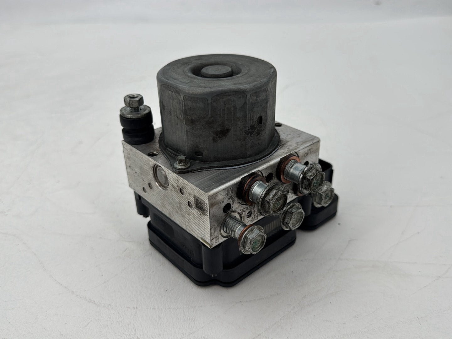 2008 - 2016 Harley-Davidson Touring Electra Glide Ultra ABS Brake Pump & Control Module 41001197