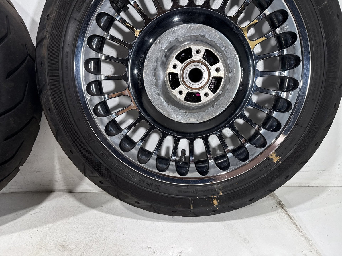 2011 Harley Electra Glide Touring Ultra OEM Front & Rear Wheel Rim Tire 16" 17"