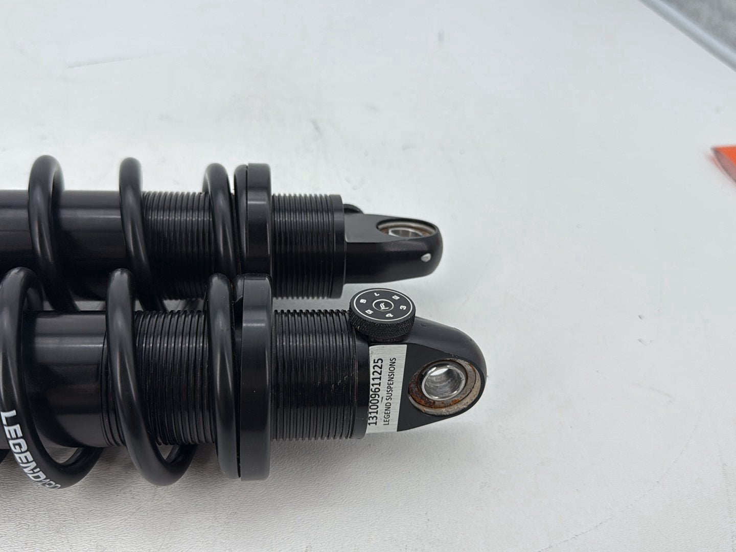 2014 Harley Electra Glide Touring CVO Screamin Eagle OEM Rear Left Right Shock Absorbers
