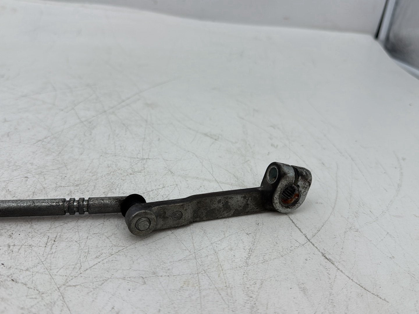 2005 Harley Dyna FXDWG Wide Glide OEM Gear Shifter Lever Arm w/ Rod linkage