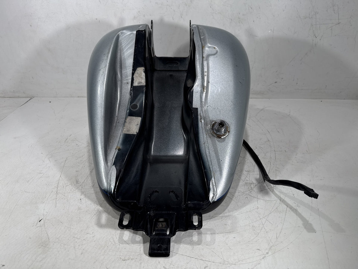 2012 Harley Electra Glide Touring OEM Fuel Gas Tank Gasoline Reservoir & Pump