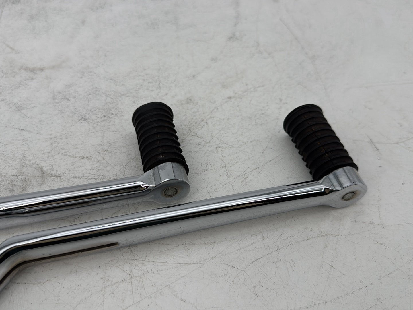 1999 - 2006 Harley-Davidson Touring Electra Glide Classic Gear Shifter Lever Pedal Pedals 33895-82D