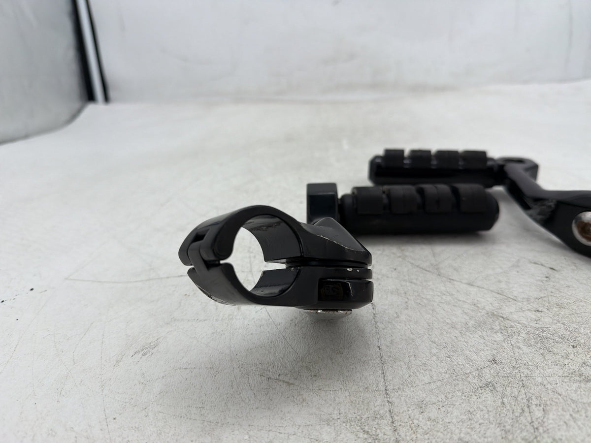 2010 Harley Road King Touring Police OEM Front Right Left Highway Foot Pegs