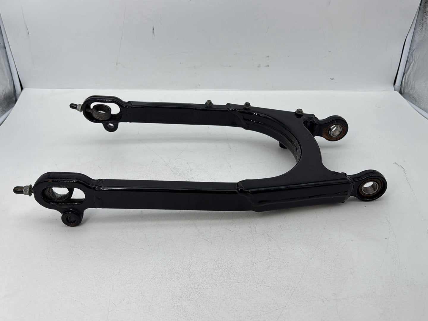 2004 - 2013 Harley-Davidson Sportster 883 Custom Rear Fork Swingarm Swing Arm 47587-05