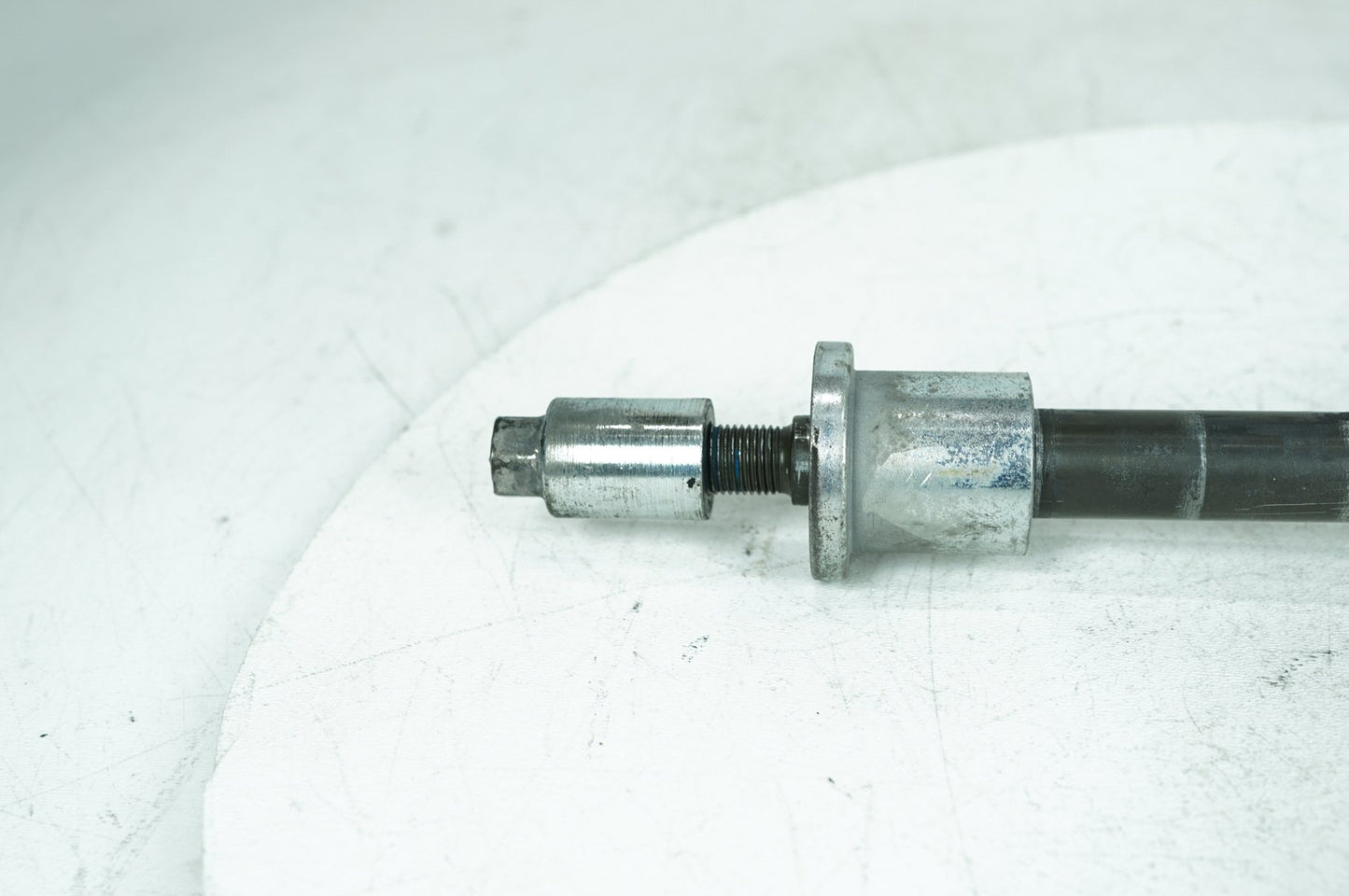 2007 - 2012 Harley-Davidson Touring Electra Glide Ultra Rear Fork Swingarm Pivot Bolt Shaft 47505-02