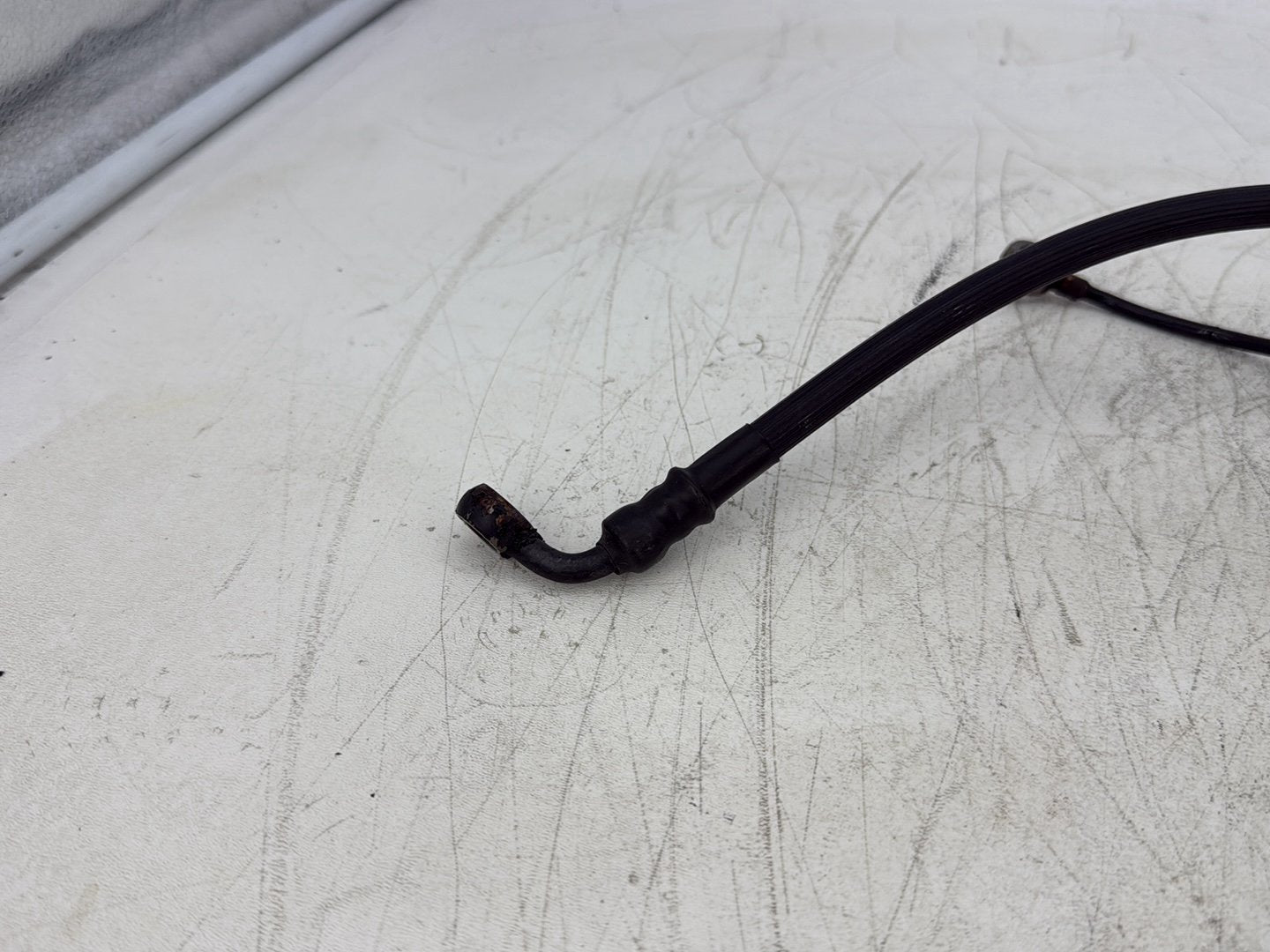 2007 Harley Touring FLHTC Electra Glide Classic OEM Front Brake Hose Line Pipe