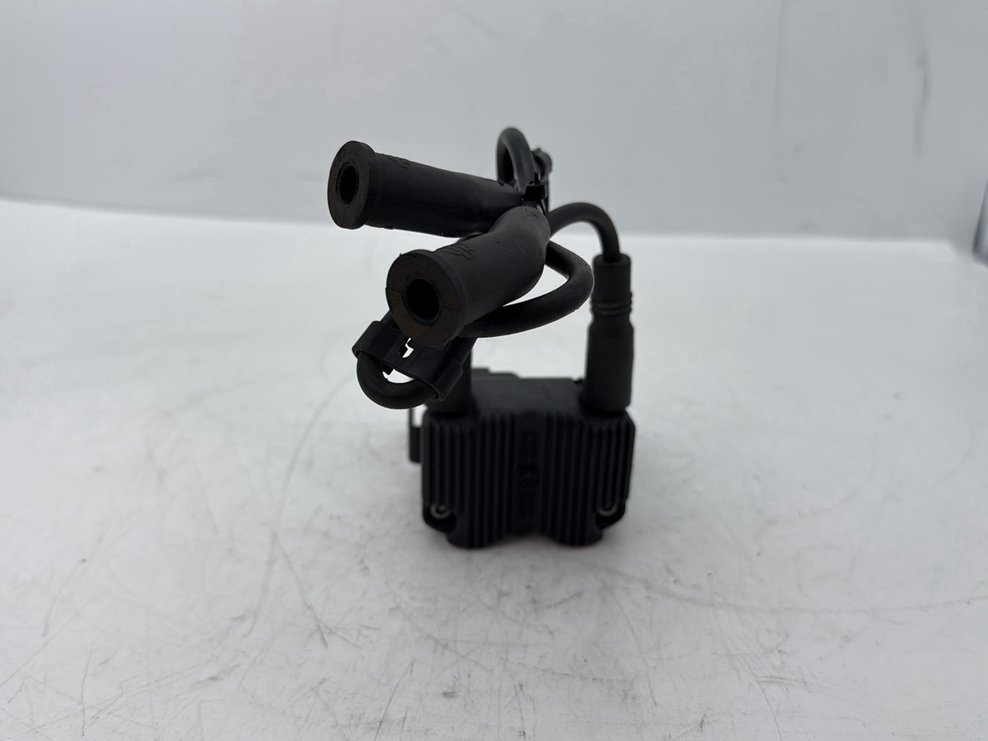 2005 Harley Touring FLHRCI Road King Classic OEM Ignition Coil Spark Plugs Cable