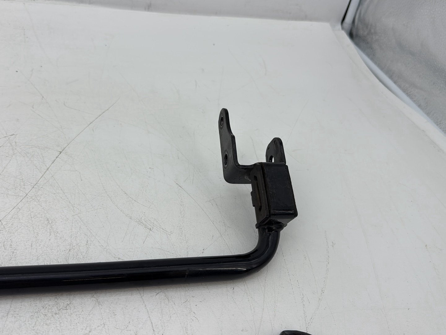 2014 Harley Street Glide Touring OEM Rear Left Right Saddlebag Guard Rails Bar