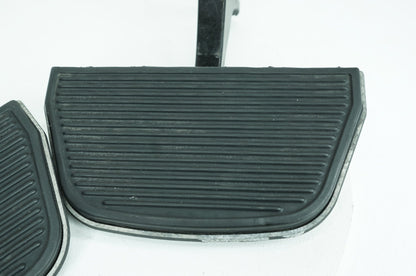 2007 - 2013 Harley-Davidson Touring Electra Glide Classic Left & Right Passenger Floorboard Foot Rest 50613-91A