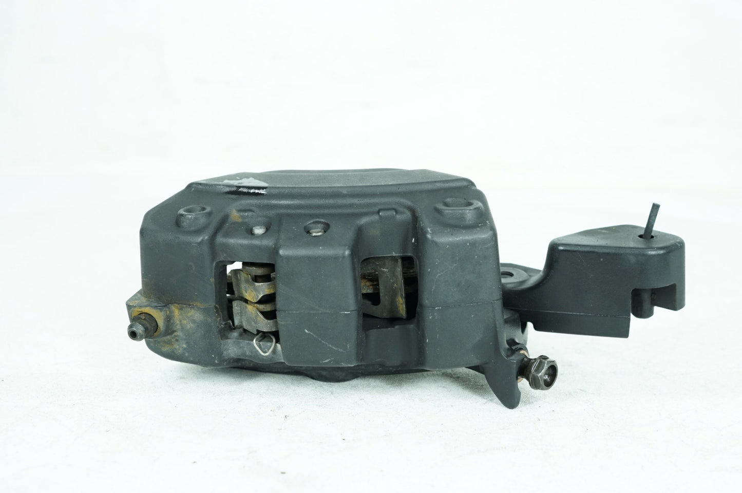 2007 - 2011 Harley-Davidson Touring Street Glide Rear Back Brake Caliper w/ Bracket 44080-08B