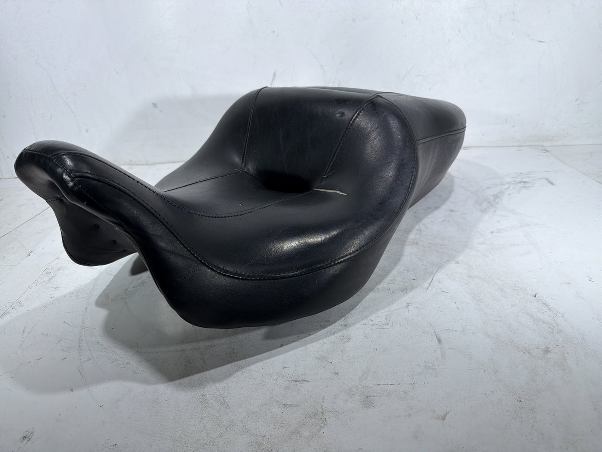 2010 Harley Electra Glide Touring Ultra OEM Passenger Rider Driver Seat Saddle