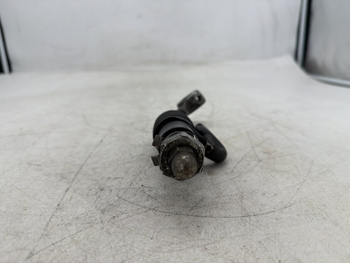 1995 Harley Electra Glide Touring FLHT OEM Rear Brake Master Cylinder 41755-95A