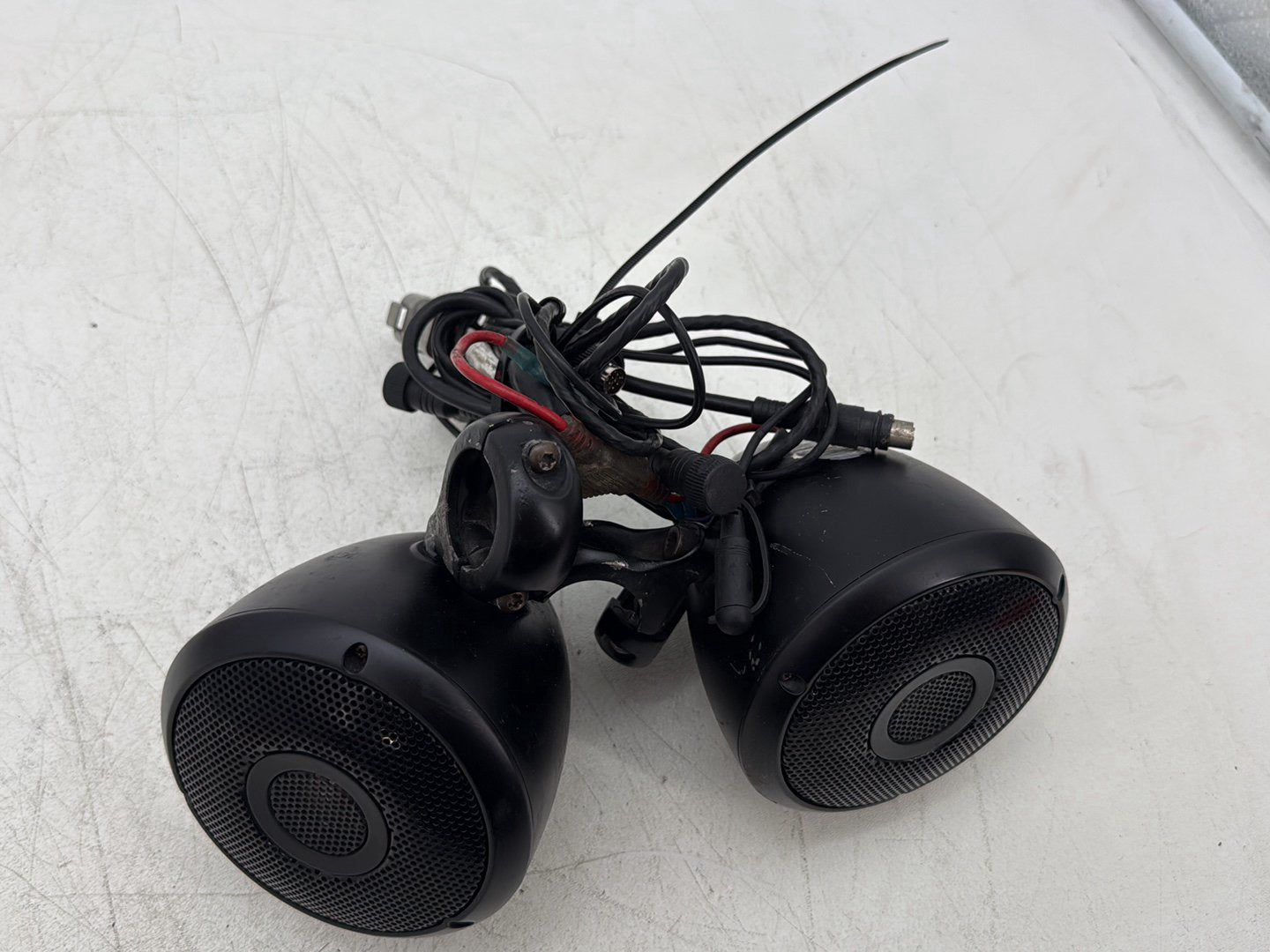2011 Harley Softail FLSTFB Fat Boy OEM Left Right Sound Audio Speakers