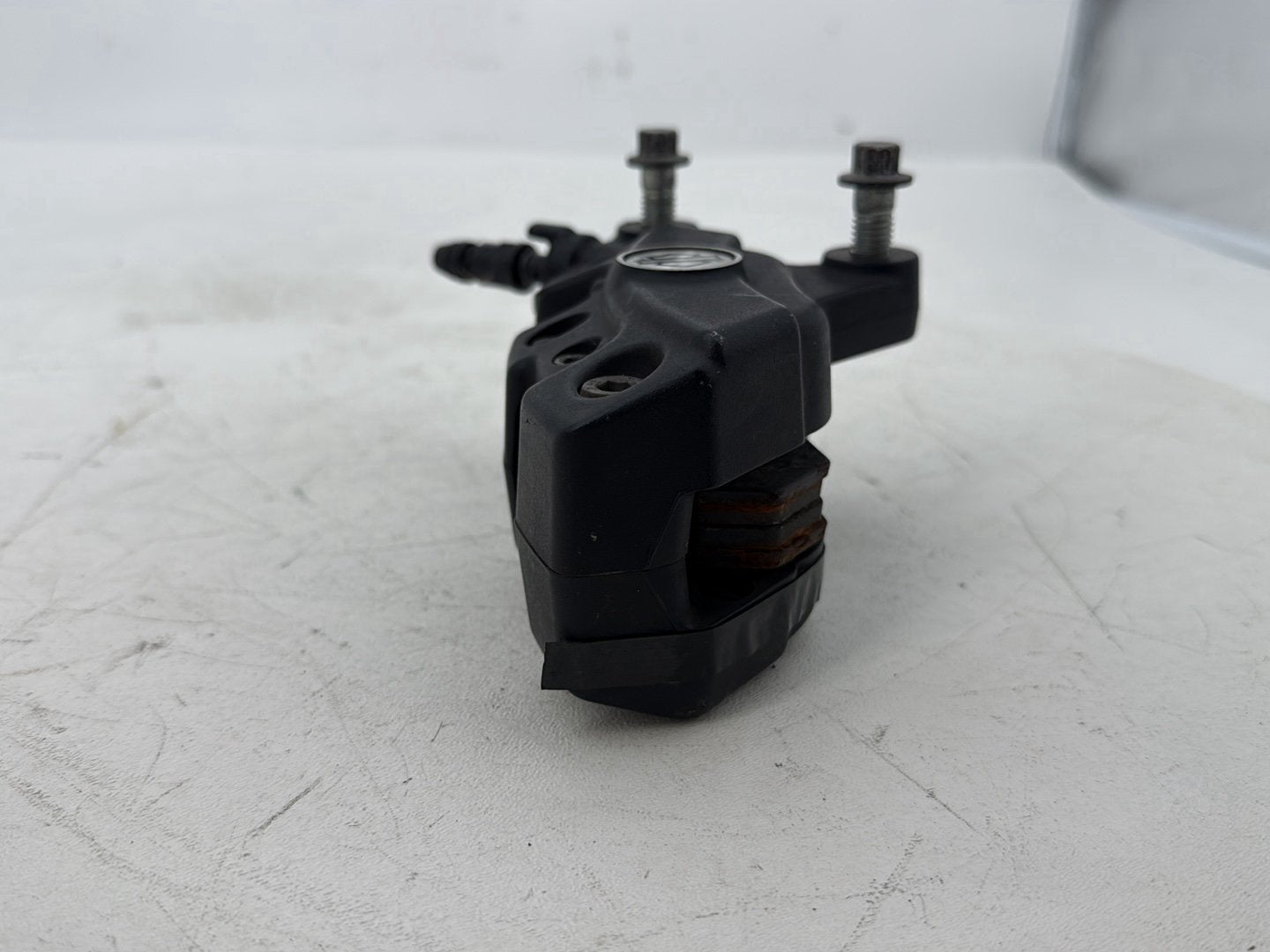 2008 - 2016 Harley-Davidson Touring Electra Glide Ultra Front Right 1 Brake Caliper 44023-08