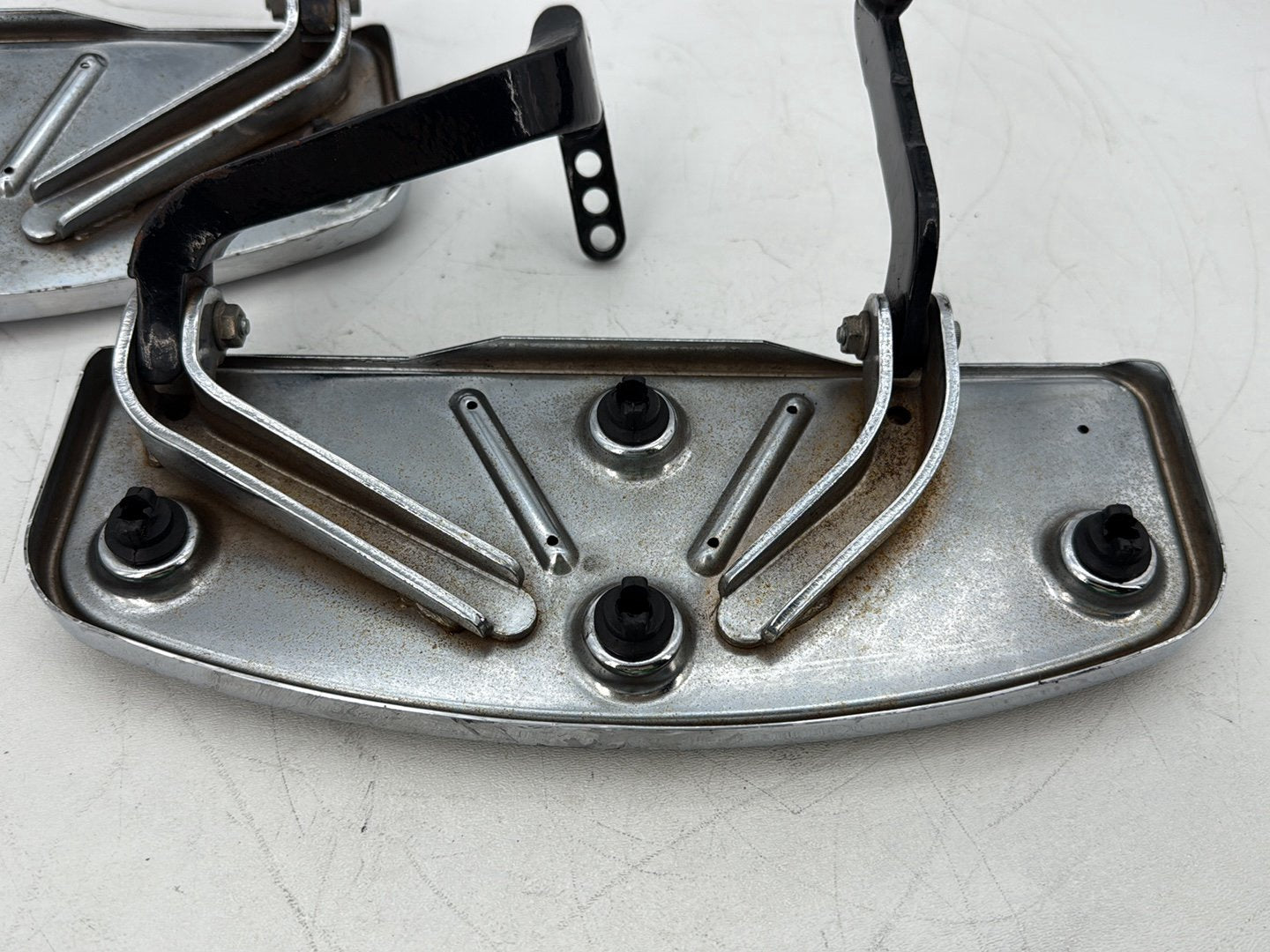 2007 - 2012 Harley-Davidson Touring Electra Glide Ultra Left Right Driver Floorboard Foot Rest 50621-06