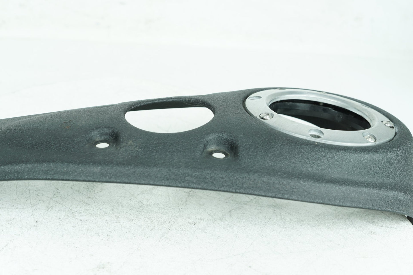 1999 - 2006 Harley-Davidson Dyna Super Glide Fuel Gas Tank Dash Console NOKey 61705-06