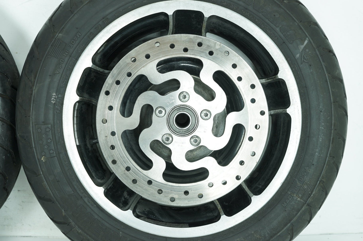 2008 - 2013 Harley-Davidson Touring Electra Police Front & Rear Wheel Rim Tire 41285-09