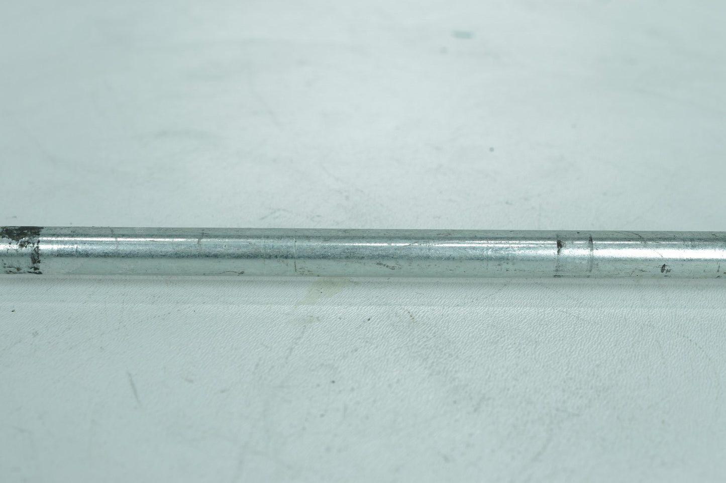 1999 - 2006 Harley-Davidson Softail Heritage Engine Mount Pivot Bolt Shaft 48093-00