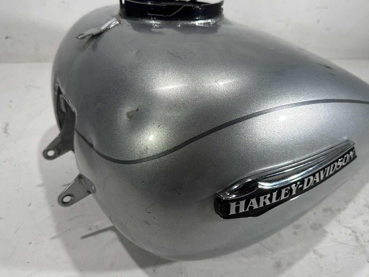 2015 Harley Electra Glide Touring OEM Fuel Gas Tank Gasoline Reservoir DENTED