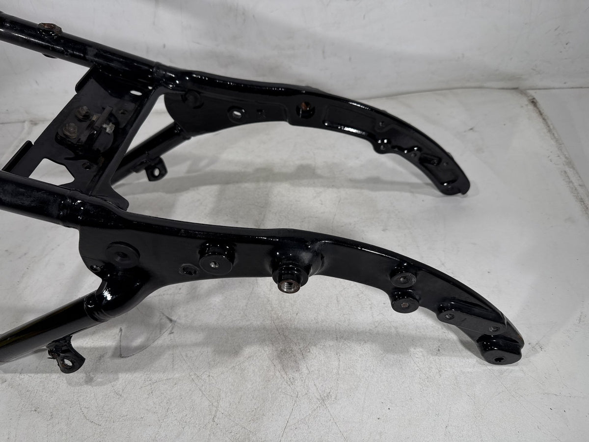 2011 Harley Electra Glide Touring OEM Rear Back Sub Frame Rail Bar 48079-09BHP