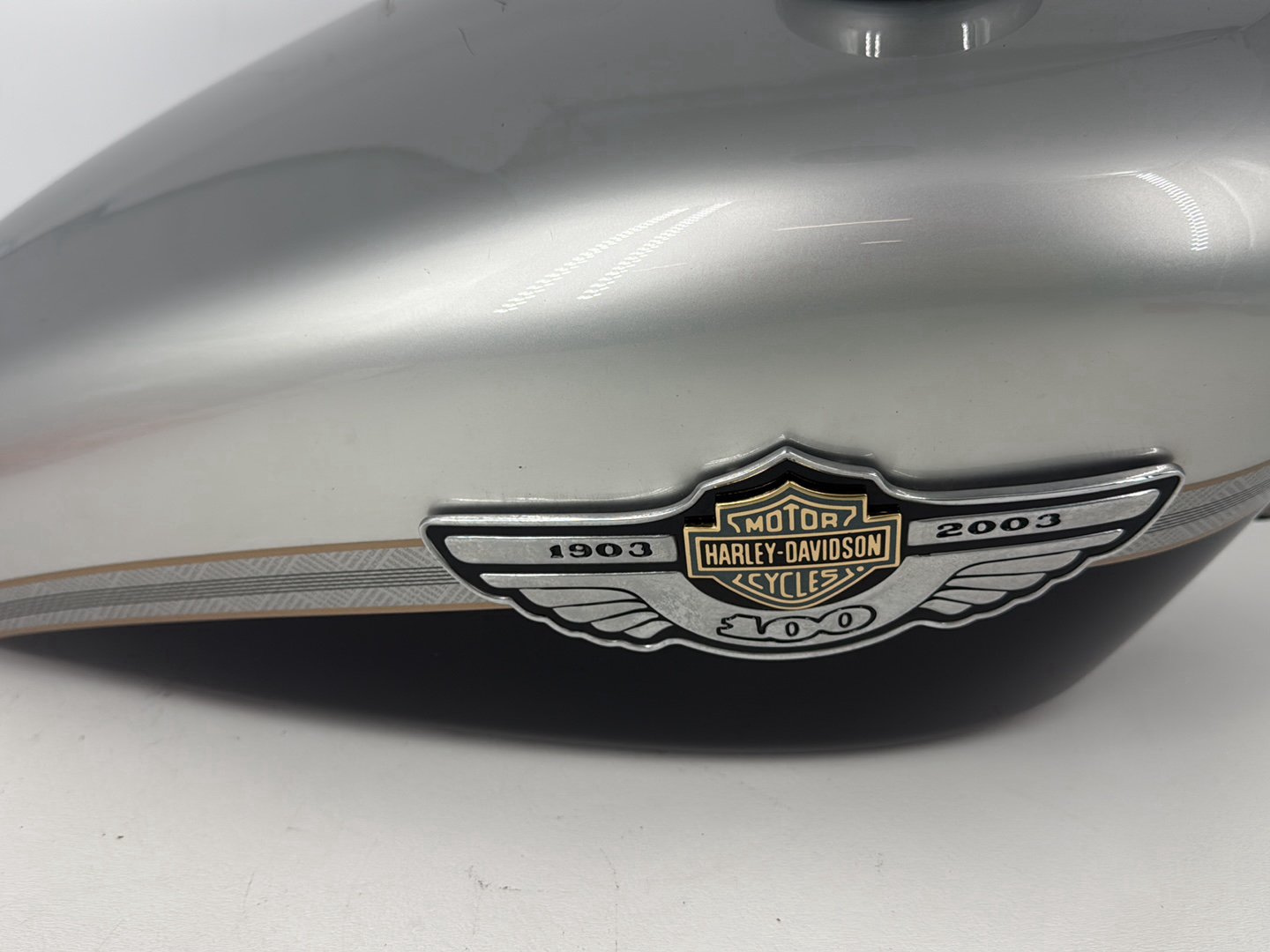 2003 Harley Sportster XL1200C 1200 Custom Anniversary OEM Fuel Gas Tank Gasoline Reservoir
