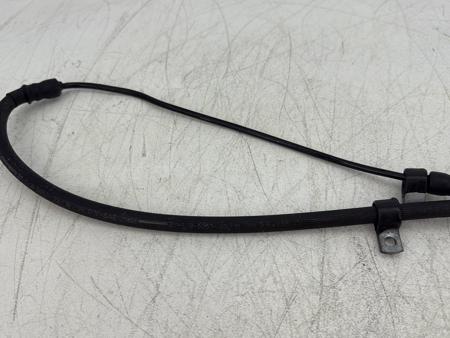 2004 Harley Dyna Super Glide FXDI OEM Front Brake Hose Line Pipe
