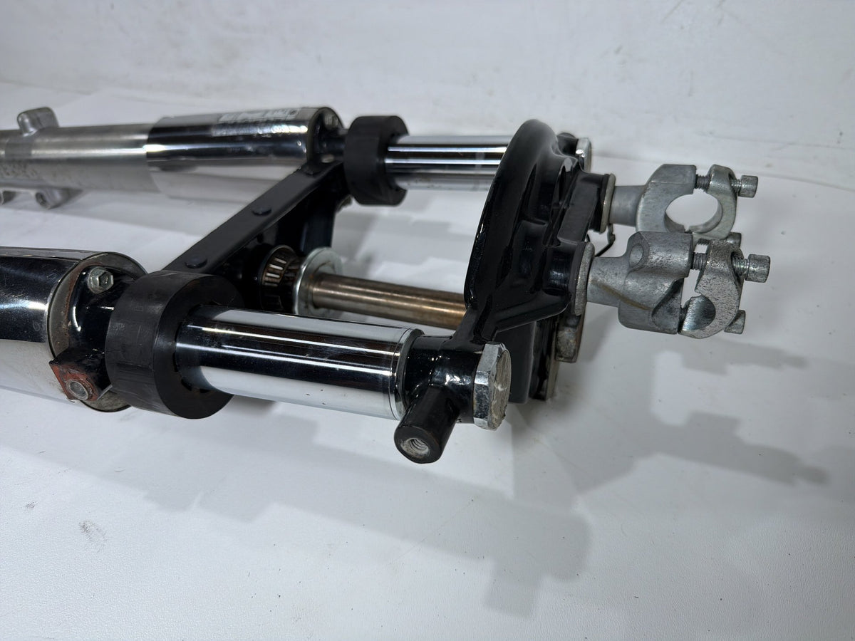 04 Harley Electra Touring Ultra Front Triple Tree Set & LH RH Fork Legs Sliders