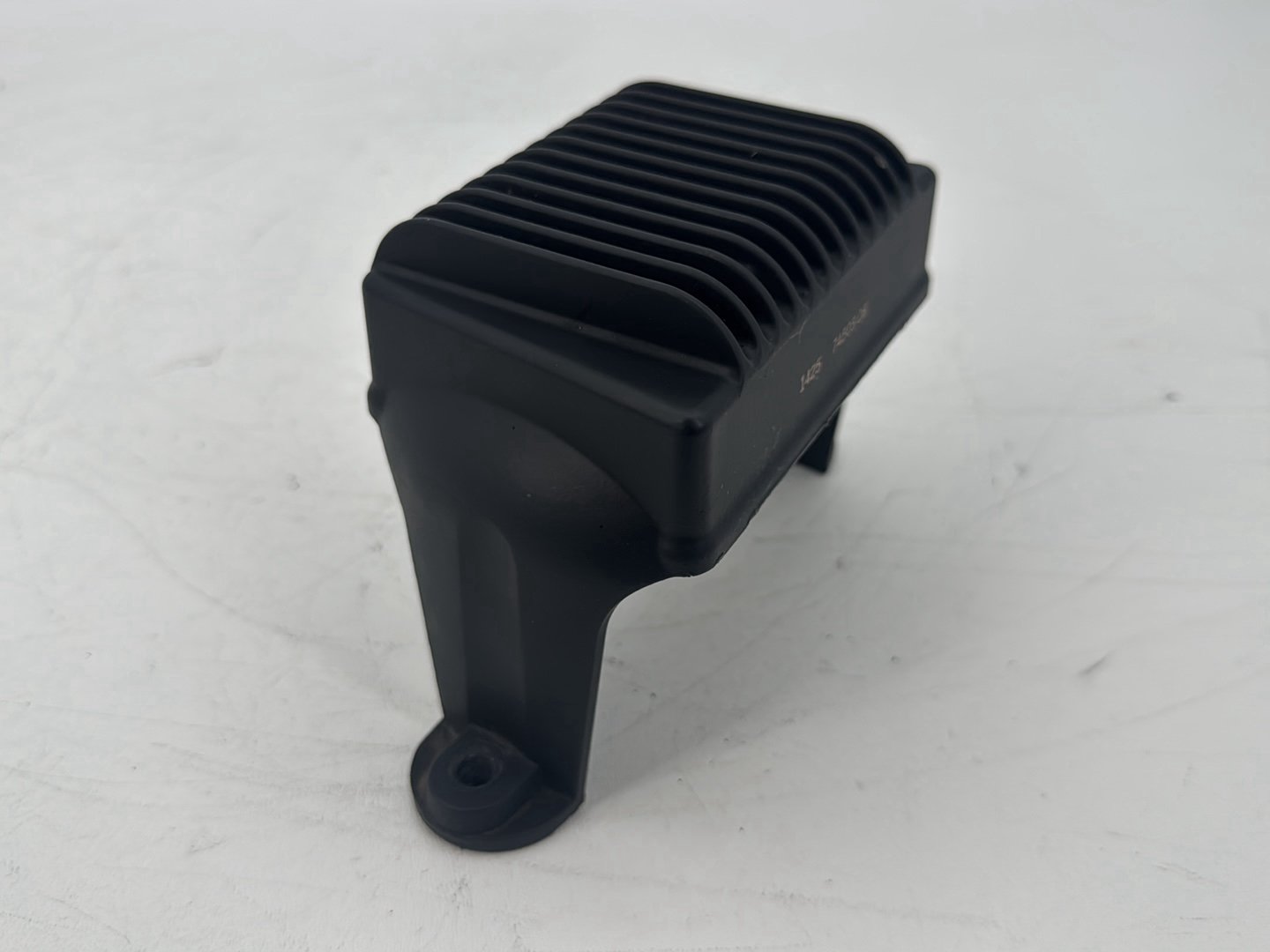 2008 Harley Touring FLHT Electra Glide OEM Voltage Regulator Rectifier 74505-06