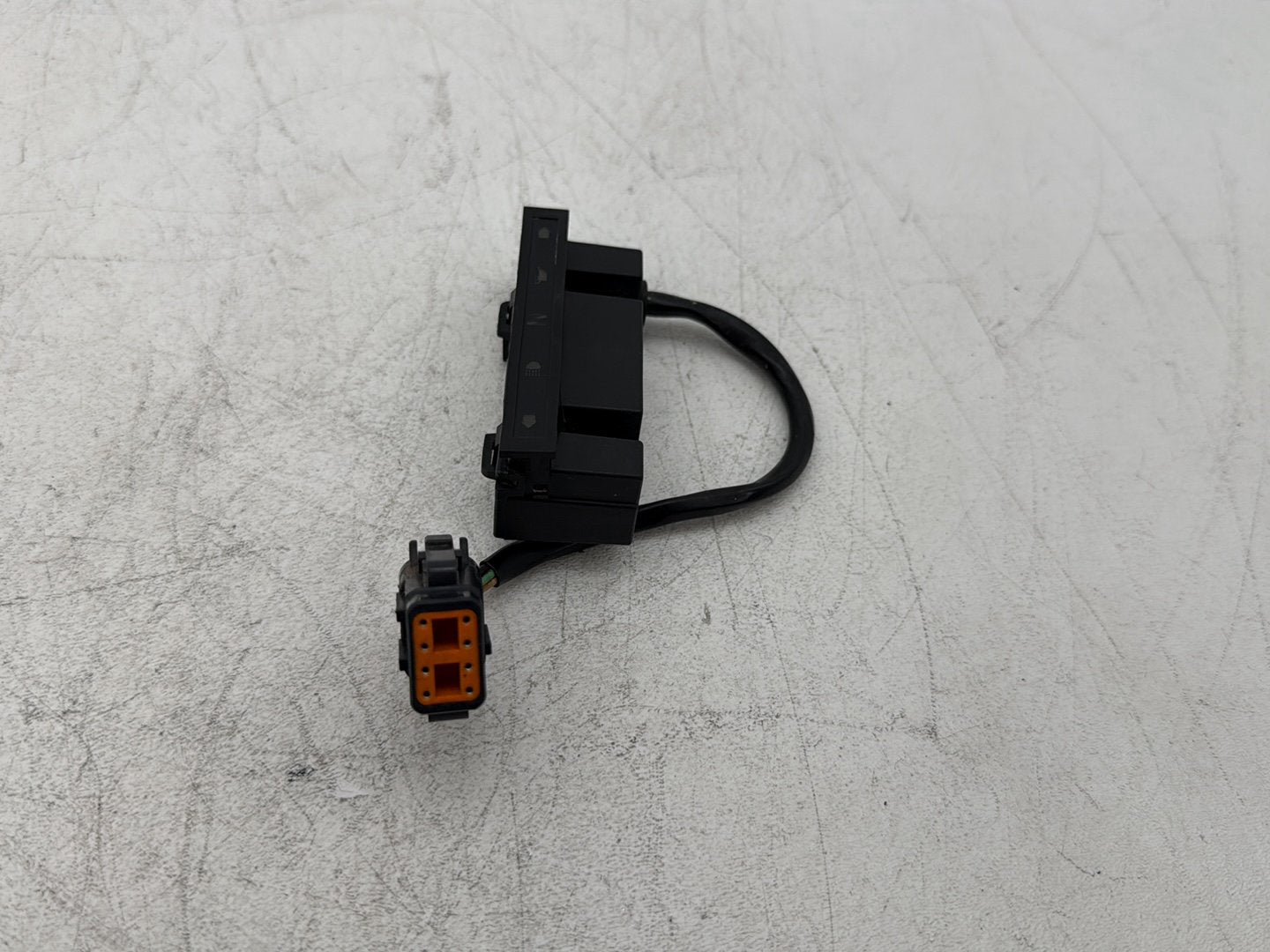 2000 Harley Dyna FXDWG Wide Glide OEM Dash Indicator Lamp Wire Plug In