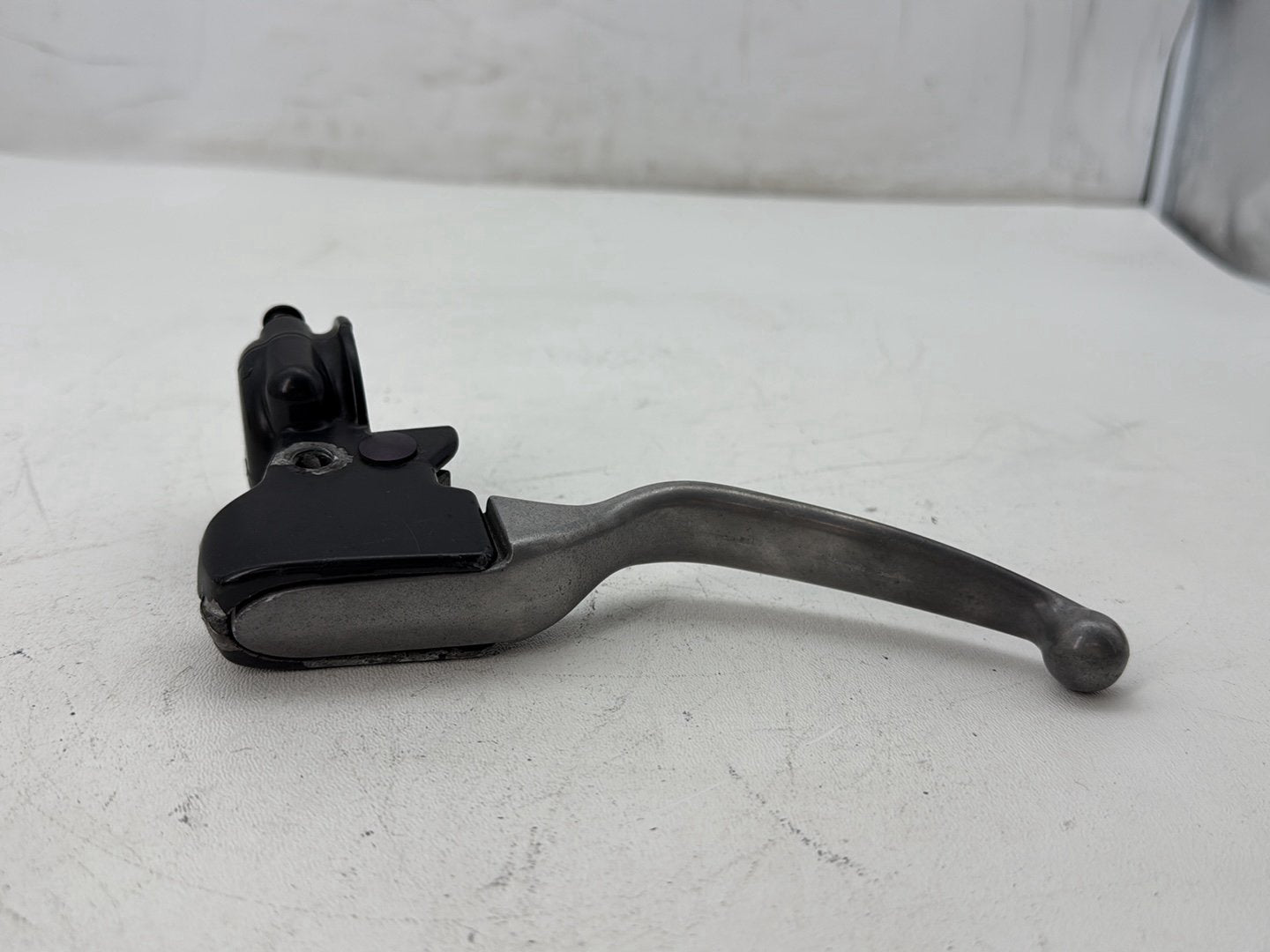 2008 Harley Road King Touring FLHR OEM Front Left Hand Clutch Control Lever