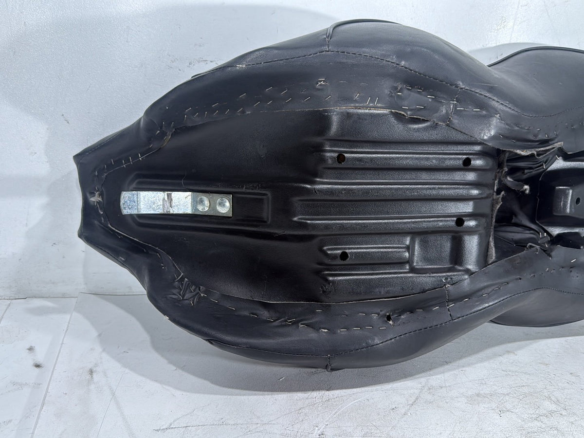 07 Harley Street Glide Touring FLHX OEM Passenger Rider Driver Seat Saddle TORN