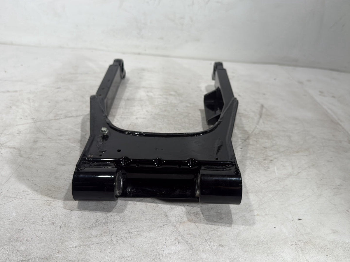2007 Harley Street Glide Touring FLHX OEM Rear Fork Swingarm Swing Arm
