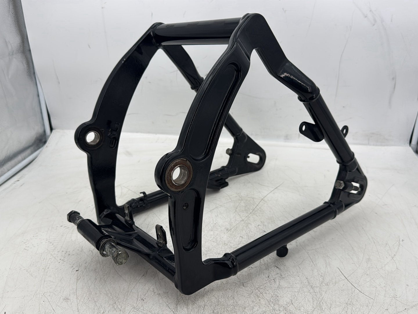 2007 Harley Softail Heritage Classic FLSTC OEM Rear Fork Swingarm Swing Arm