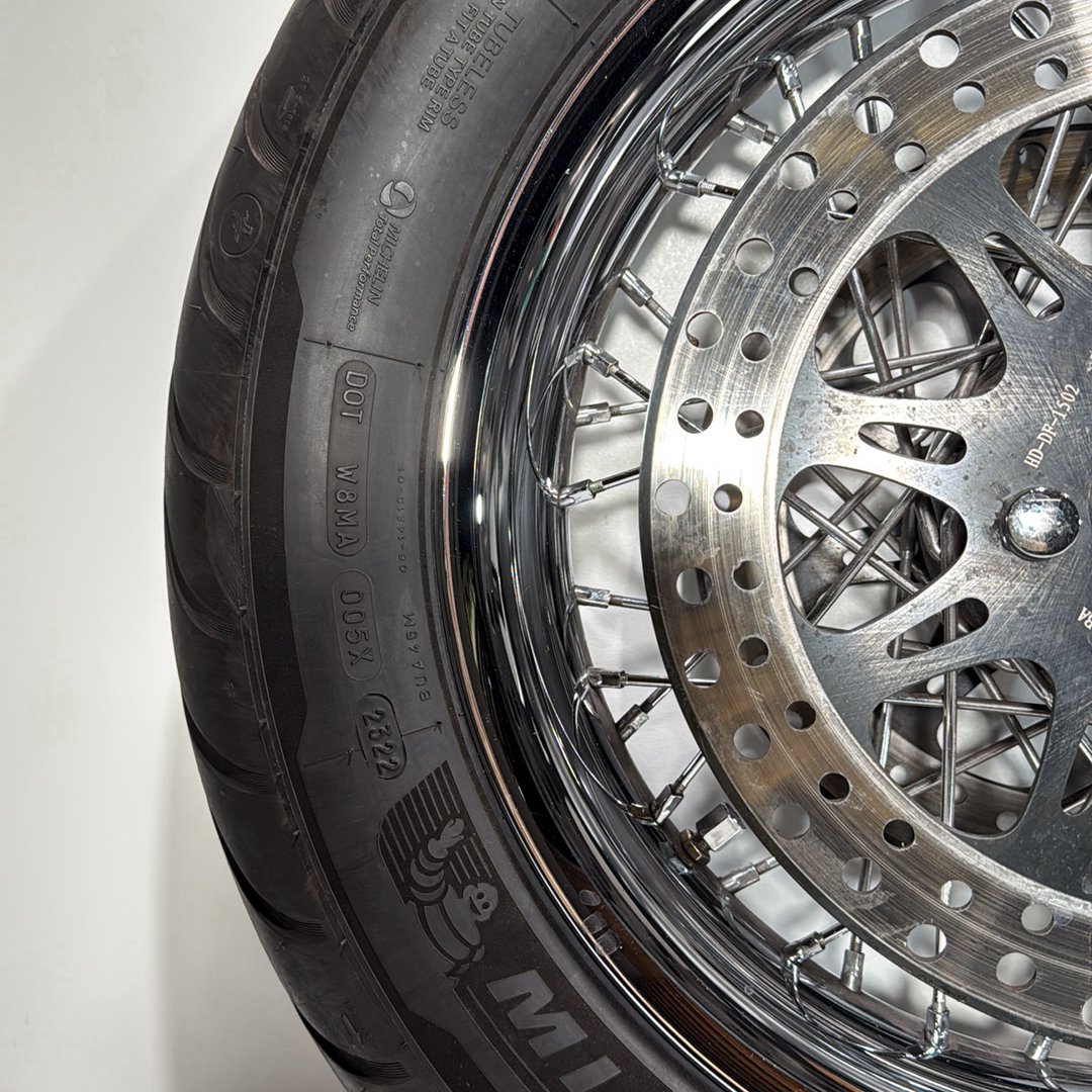 2007 - 2012 Harley-Davidson Touring Street Glide Front Rear Wheel Rim Tire Spoked 41052-08 ,  43085-97