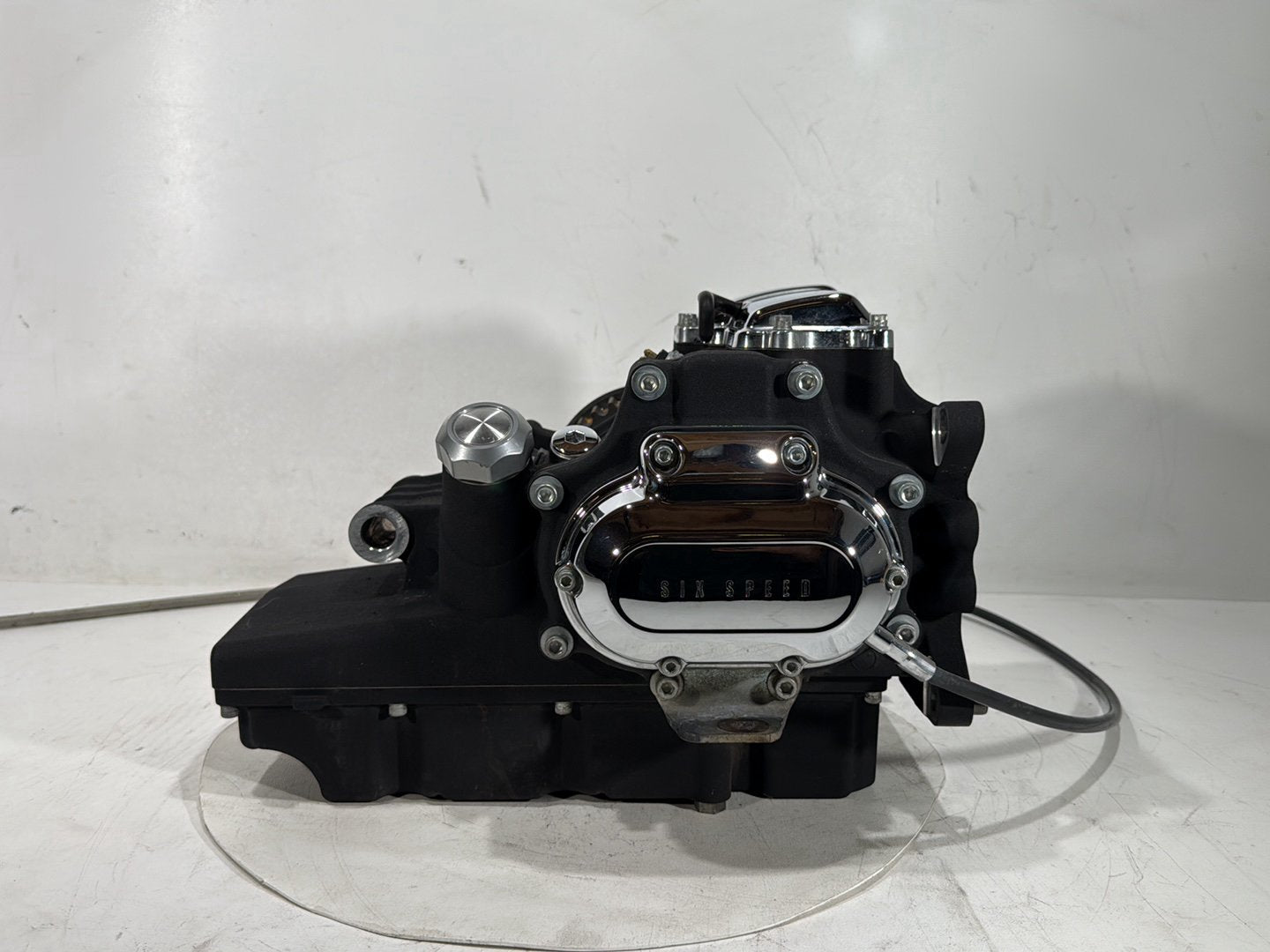 2010 Harley Street Glide Touring FLHX OEM 6 Speed Transmission Gearbox
