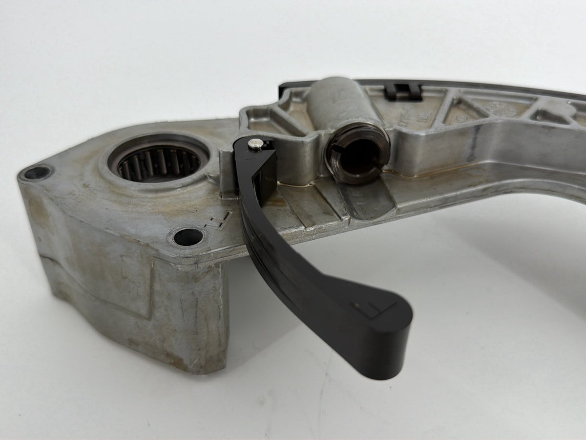 08 Harley Softail Heritage Engine Crankshaft Harmonic Balancer Chain Guide