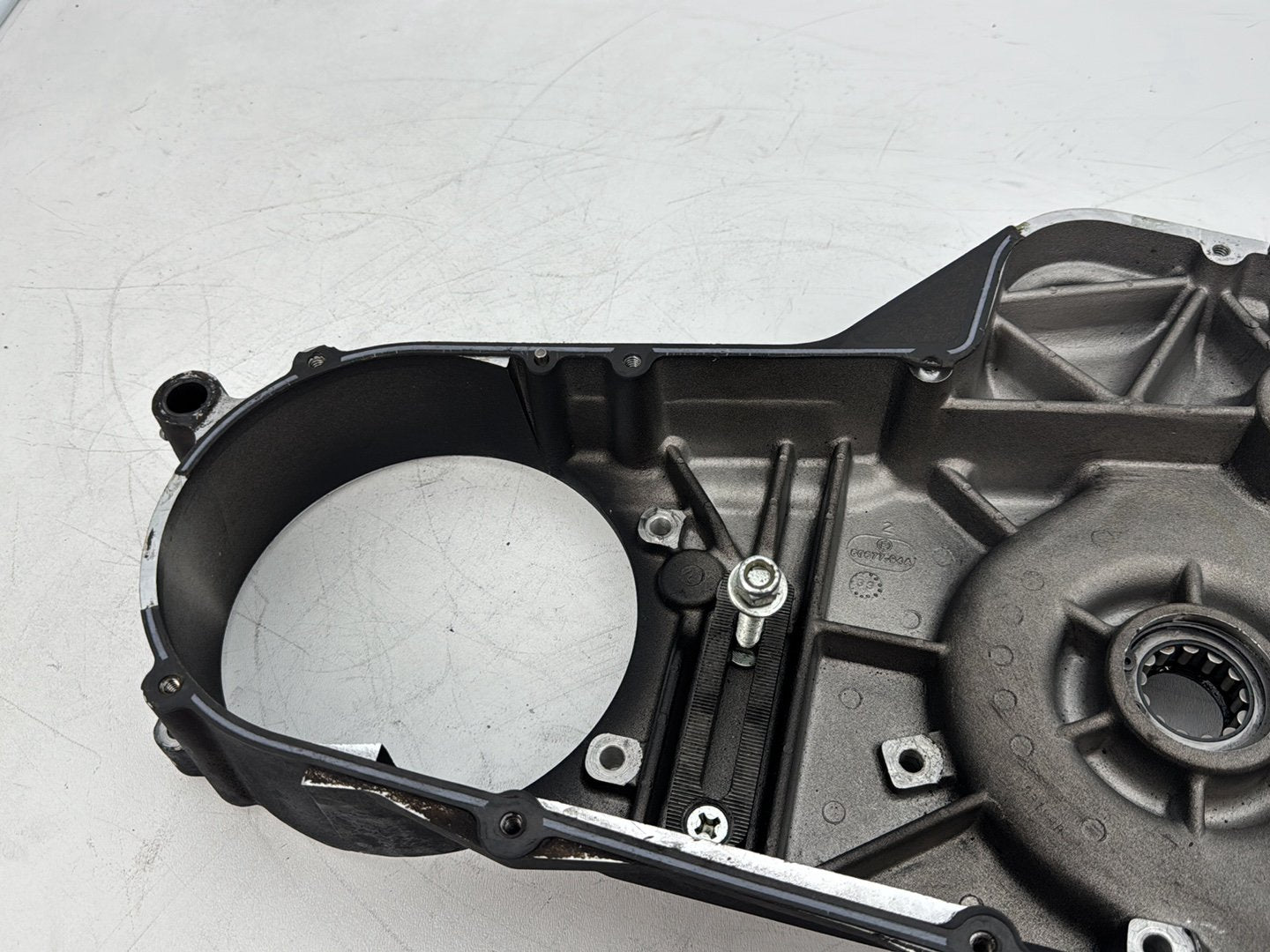 1999 - 2006 Harley-Davidson Touring Electra Glide Classic Inner Primary Clutch Cover 60677-94A