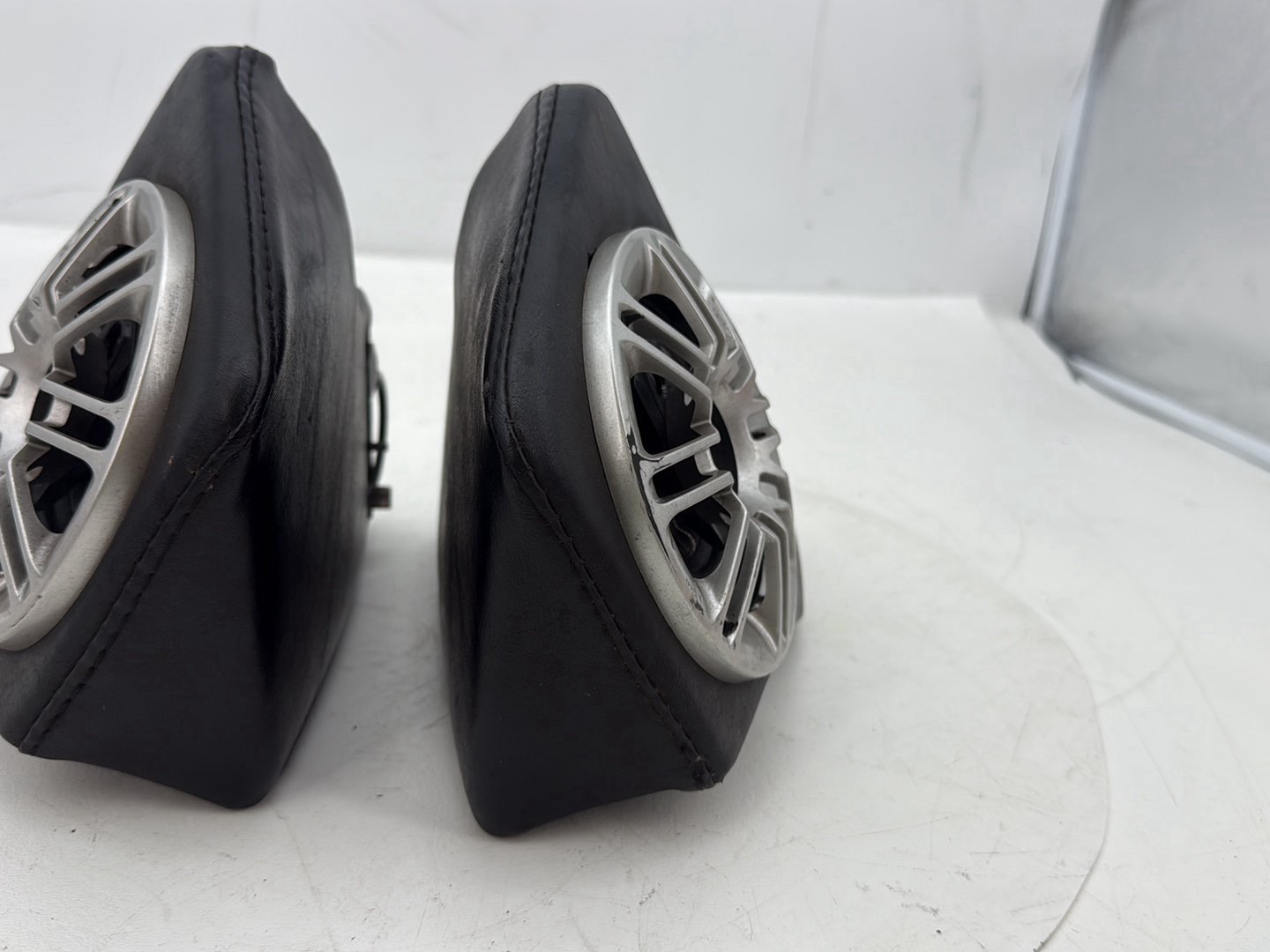 1995 Harley Touring FLHTCI Electra Glide Classic OEM Rear Left Right Audio Speakers