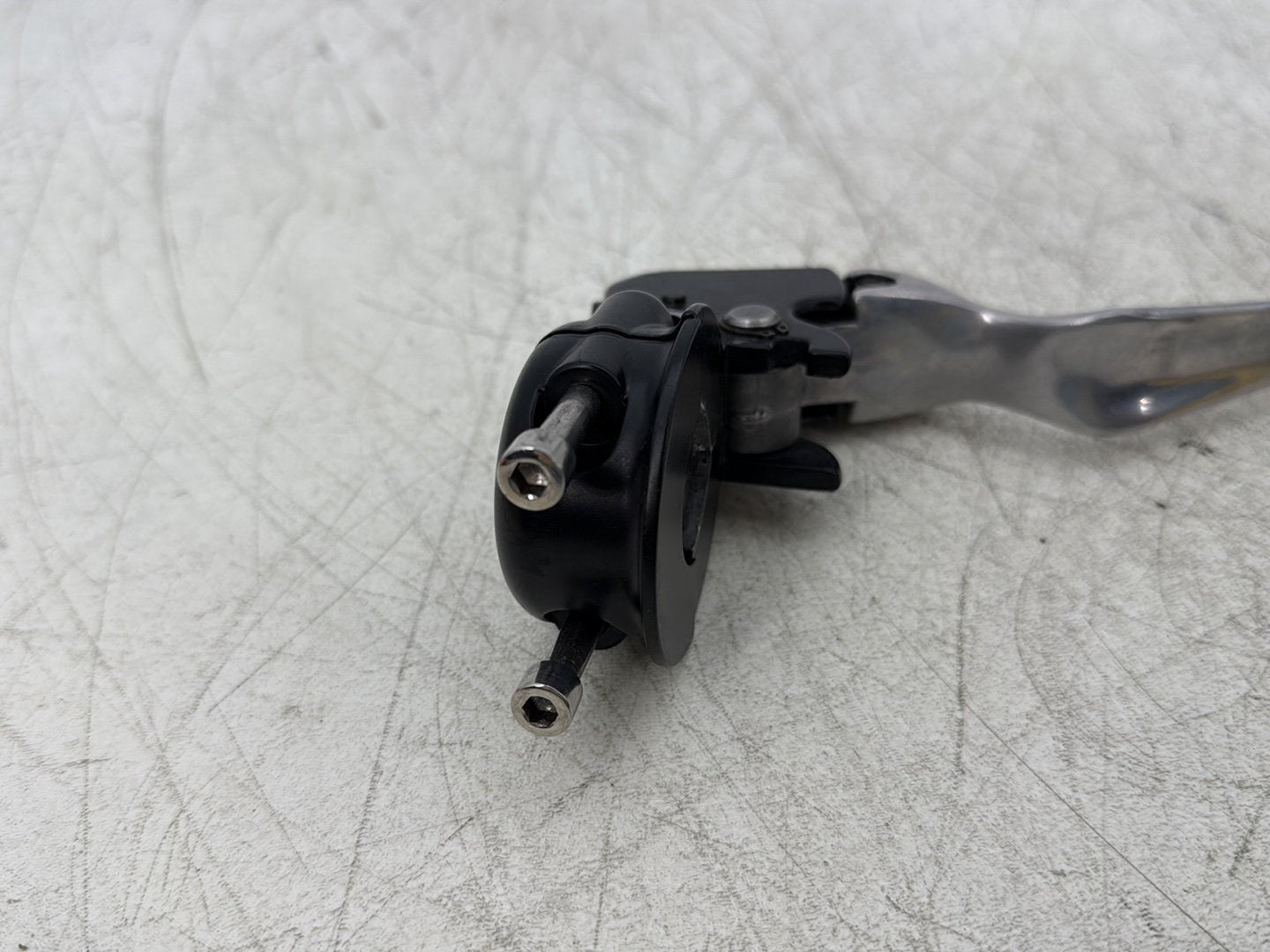1998 Harley Touring FLHTCUI Electra Glide Ultra OEM Front Left Hand Clutch Control Lever