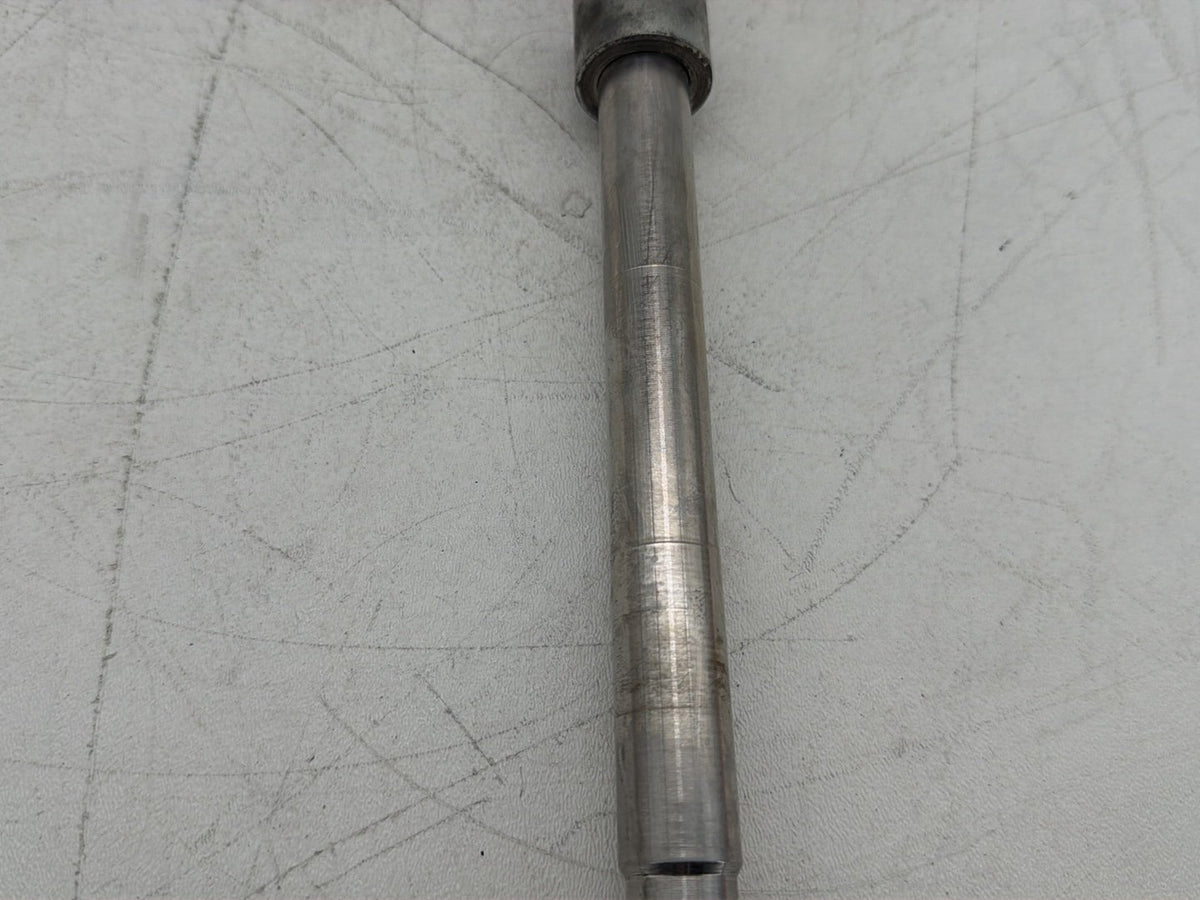 2005 Harley Softail Fat Boy FLSTF OEM Front Wheel Axle Bolt Shaft