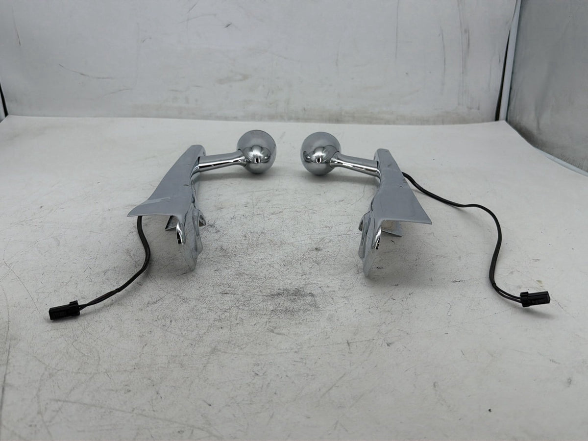 2006 Harley Sportster 1200 Custom XL1200C OEM Rear Left Right Fender Struts Bracket & Turn Signal
