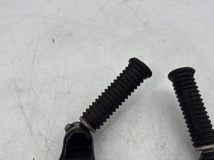 2009 Harley Sportster 883 Low XL883L OEM Passenger Left & Right Foot Pegs