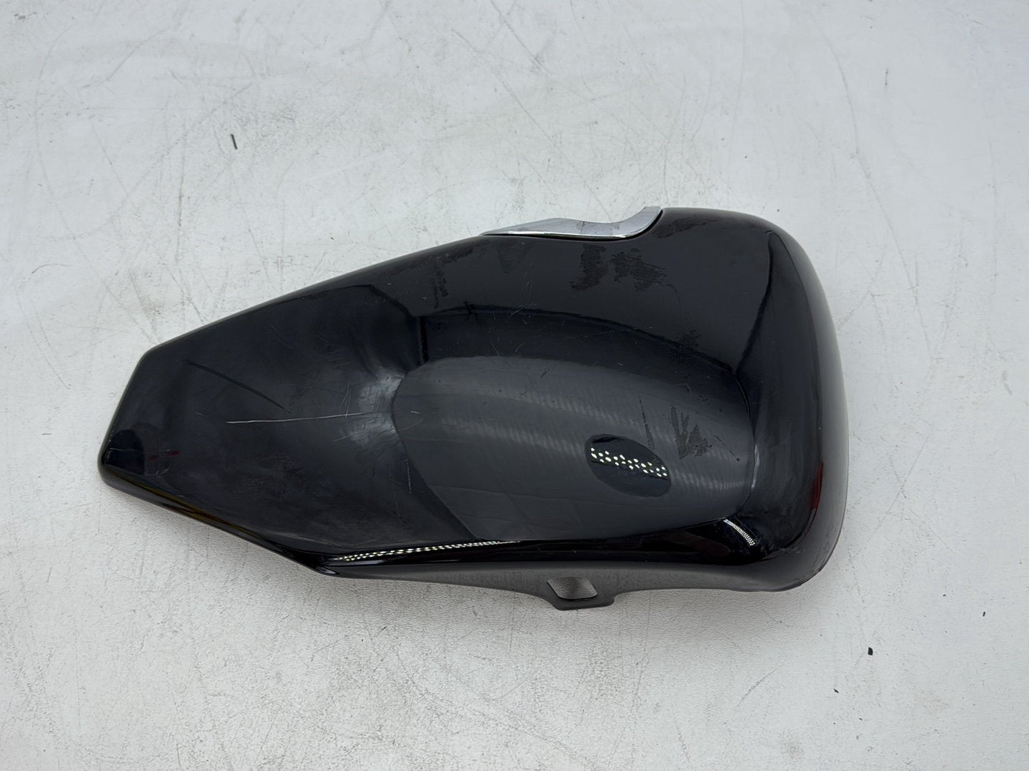 2009 Harley Sportster 883 Low XL883L OEM Right Fairing Side Oil Tank Cover