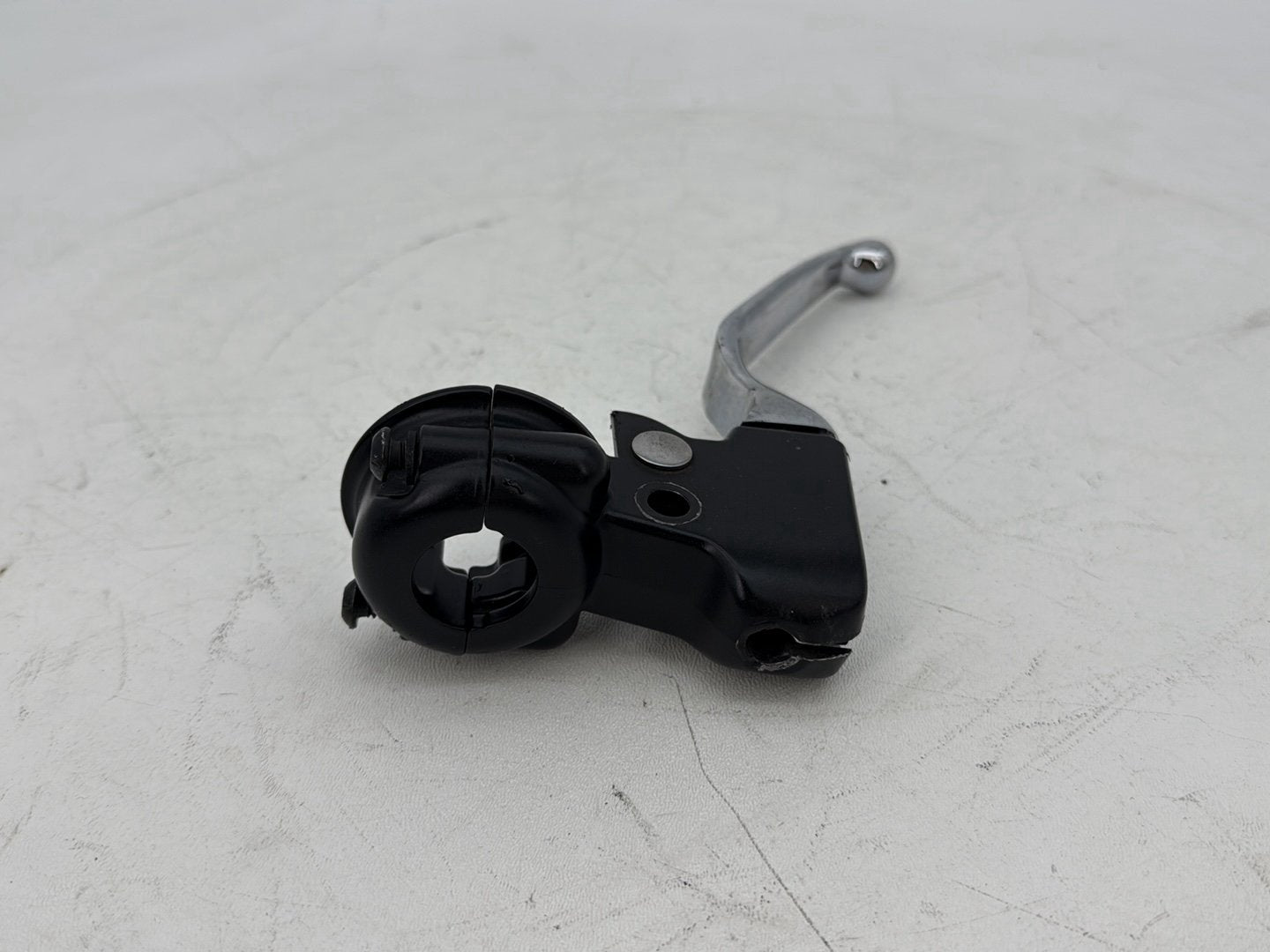 2007 - 2012 Harley-Davidson Touring Electra Glide Ultra Front Left Hand Clutch Control Lever 38700-08