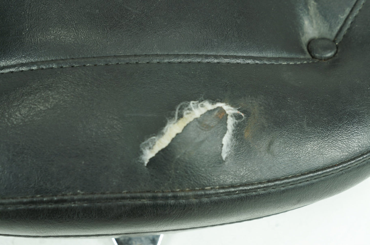 Harley-Davidson Misc  Passenger Rider Driver Seat Saddle Mustang