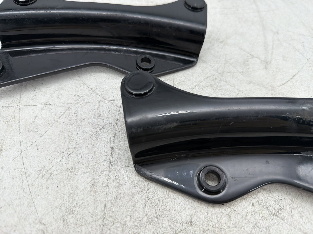 2010 Harley Electra Glide Touring Ultra OEM 4 Point Detachable Docking Hardware